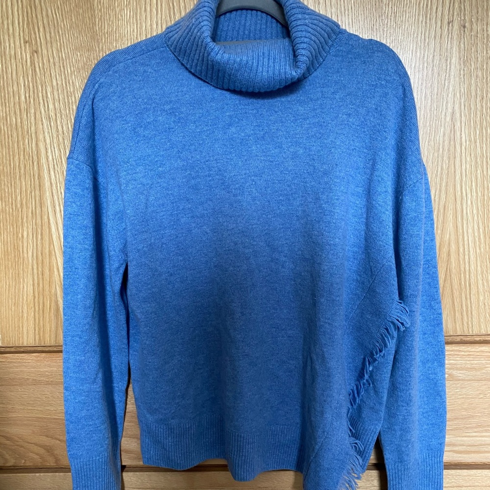 Vineyard Vines cashmere sweater